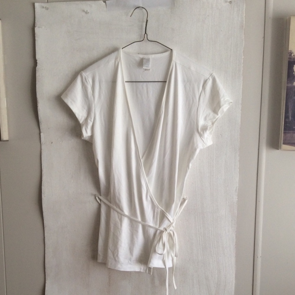 NWOT Adea White Cap Sleeve Wrap s: 4 never worn
